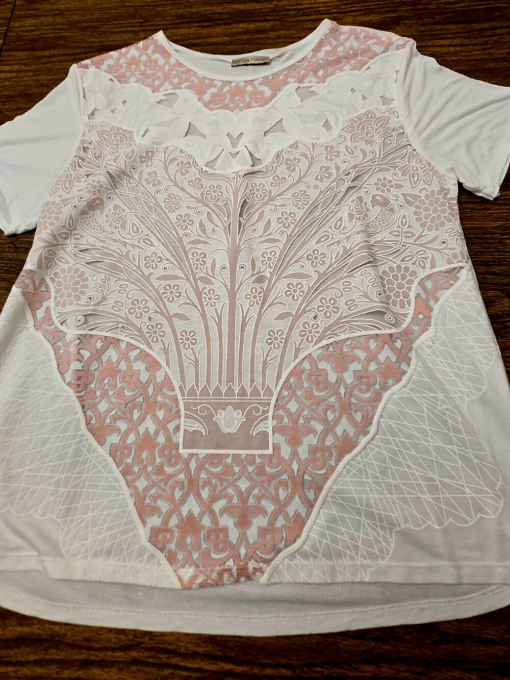 ZARA Women Collection White Short Sleeves Top w/Floral Print on Front Only MED